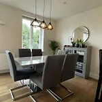 London Southgate 2Bed Apartment