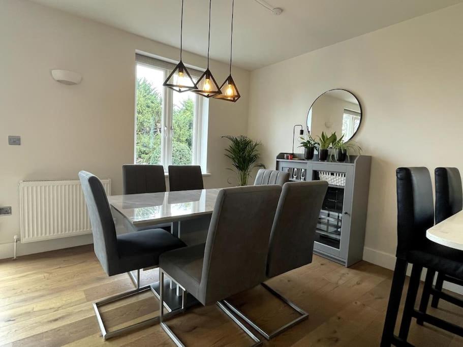 Southgate 2bed Apartment